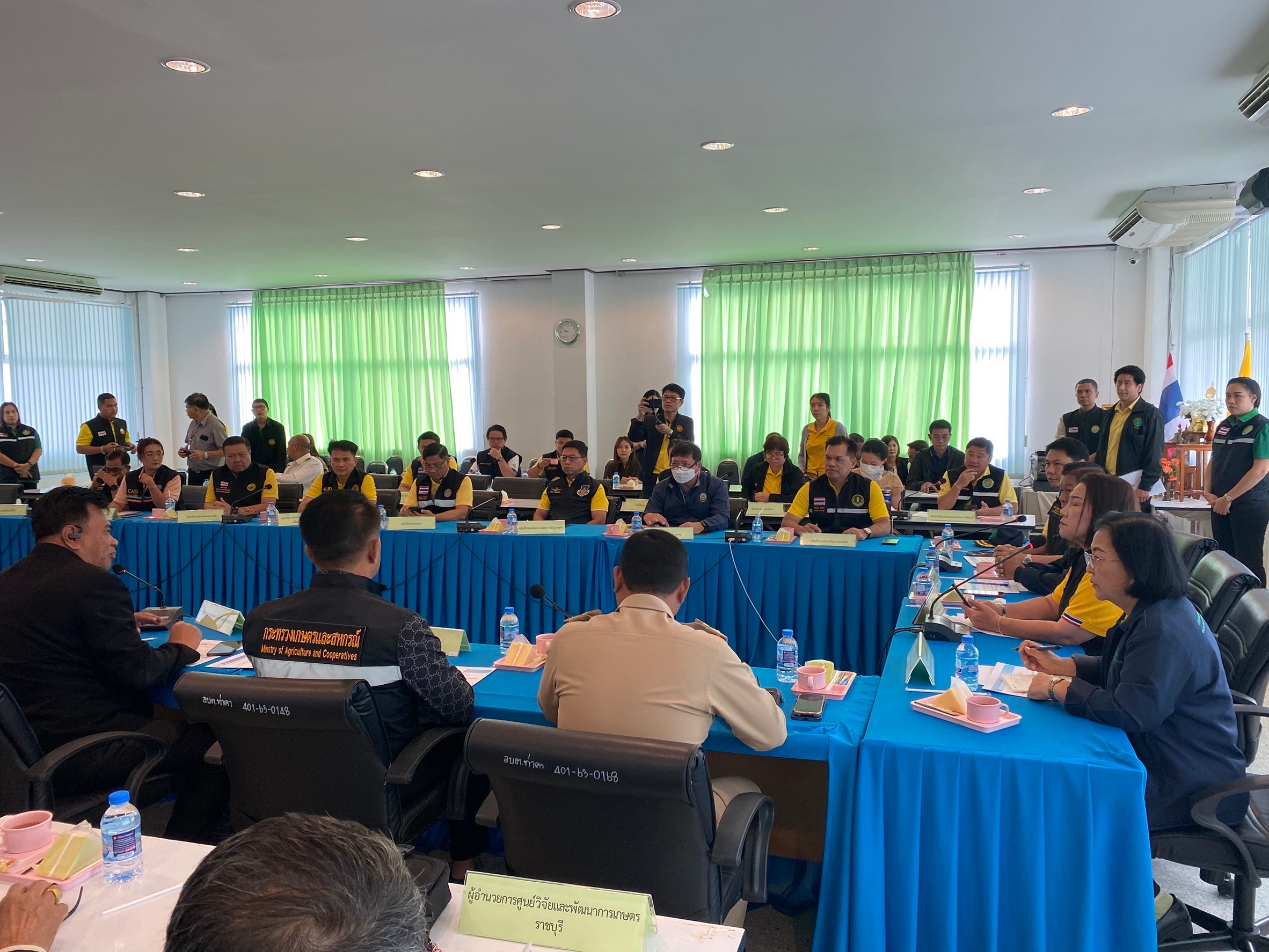 title - ผู้ตรวจราชการ ส.ป.ก. ร่วมลงพื้นที่ติดตามงานด้านการเกษตร จ.สมุทรสงคราม